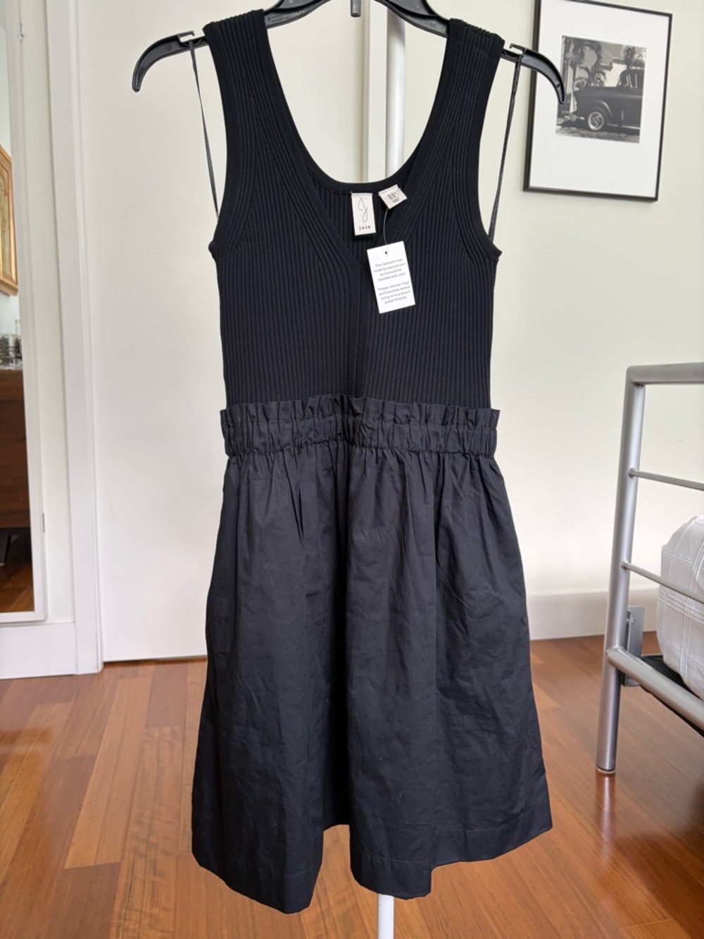 Joie Black Ribbed V-Neck Sleeveless Dress
